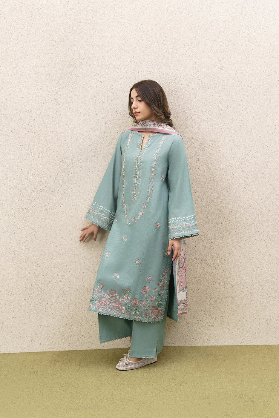 3 PIECE EMBROIDERED SLUB KHADDAR SUIT WITH SHAWL-MINTED MAJESTY (UNSTITCHED)