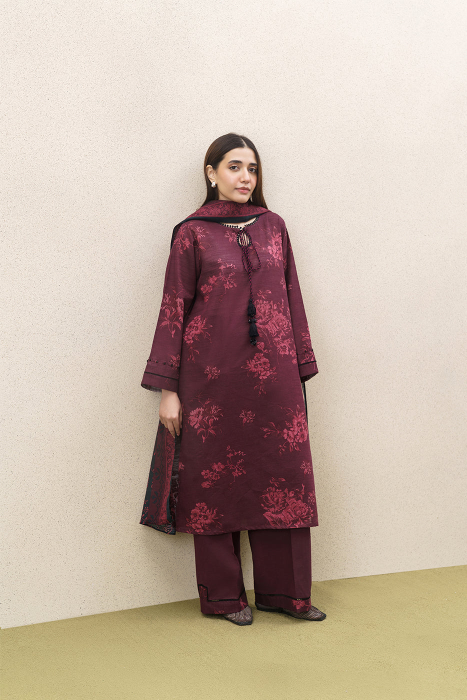 3 PIECE PRINTED SLUB KHADDAR SUIT-MONO VERDANT (UNSTITCHED)