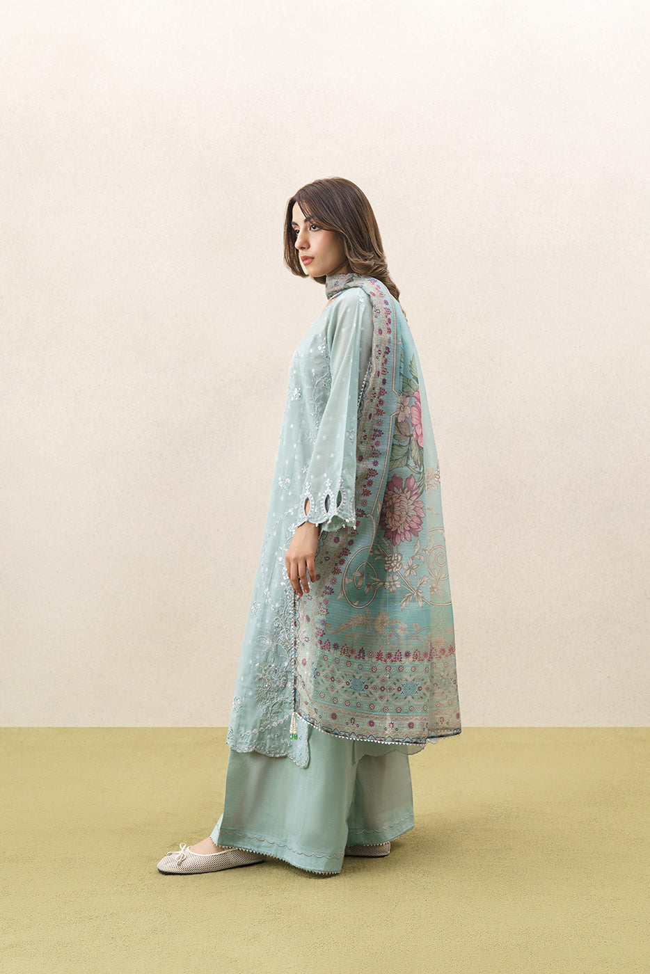 3 PIECE EMBROIDERED YARN DYED JACQUARD SUIT-FLORAL SYMPHONY (UNSTITCHED)