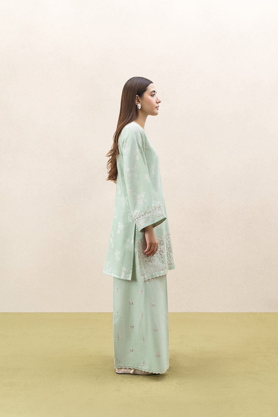 2 PIECE EMBROIDERED SELF JACQUARD SUIT-FROSTED MINT (UNSTITCHED)