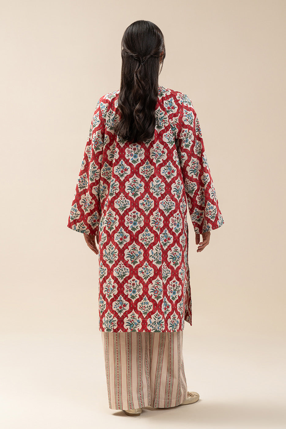 2 PIECE PRINTED CAMBRIC SUIT (PRET)