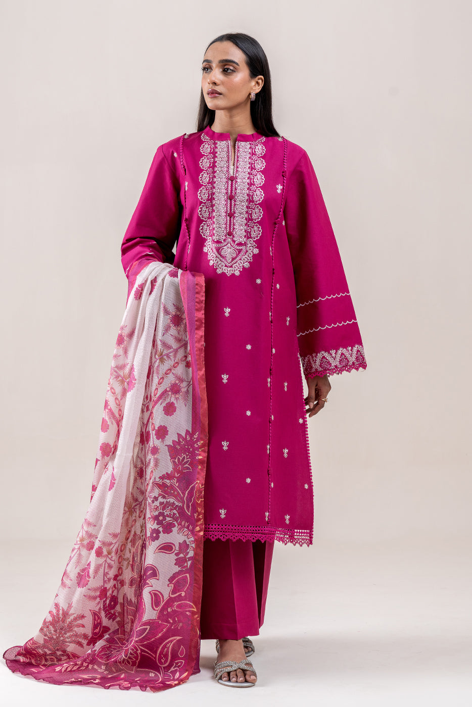 3 PIECE EMBROIDERED LAWN SUIT-FUSVHIA FROST (UNSTITCHED)