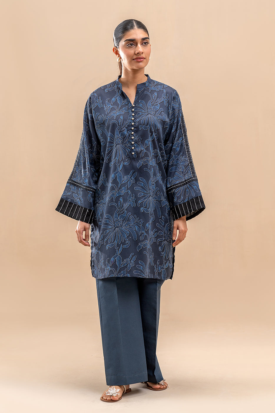 1 PIECE PRINTED LAWN SHIRT-NAVY HUE (UNSTITCHED)