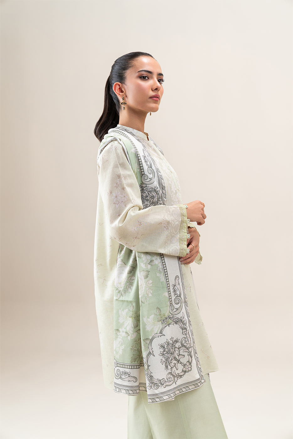 3 PIECE PRINTED LAWN SUIT-PISTACHIO FLORA (UNSTITCHED)