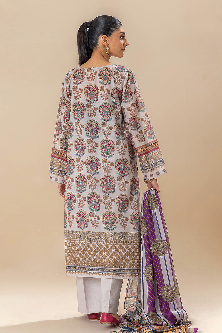 3 PIECE PRINTED LAWN SUIT-MUGHAL MELODY (UNSTITCHED)