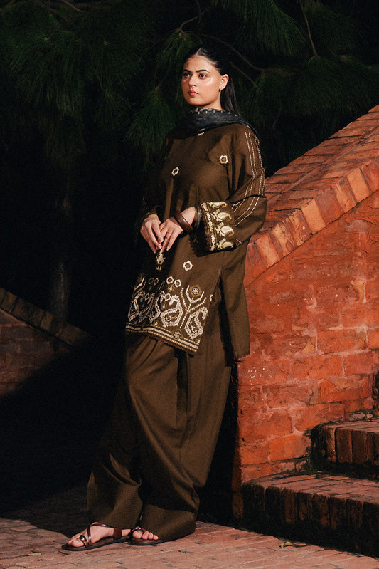 3 PIECE EMBROIDERED LAWN SUIT-UMBER TWIST (UNSTITCHED)