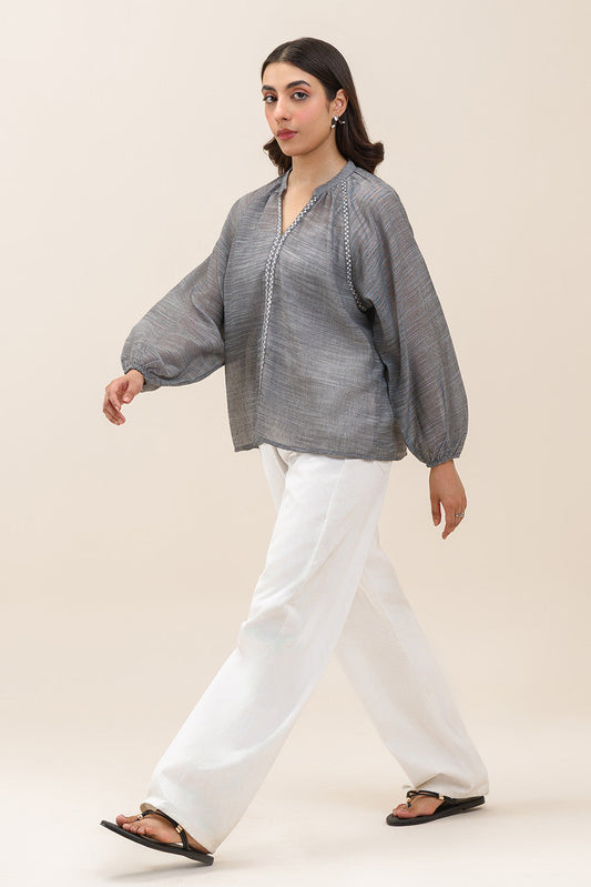 EMBROIDERED RAGLAN BLOUSE
