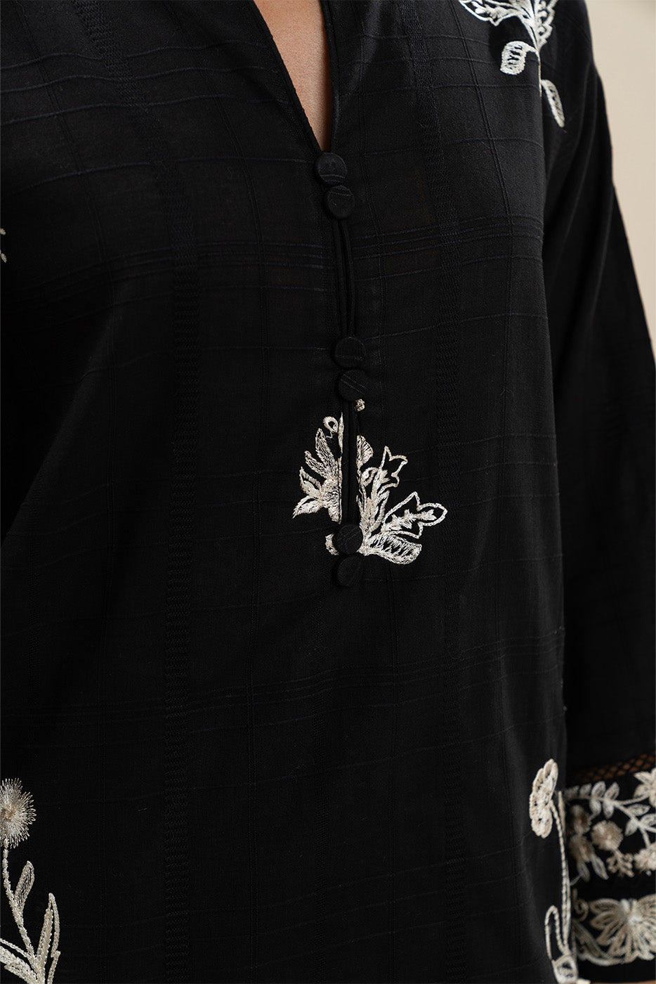 EMBROIDERED DOBBY SHIRT (PRET)