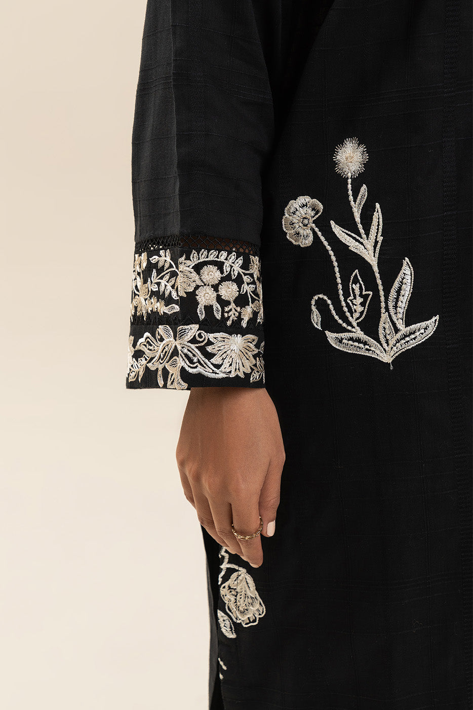 EMBROIDERED DOBBY SHIRT (PRET)