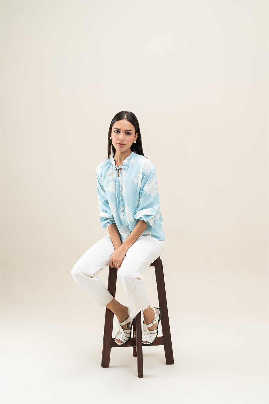 PRINTED FLORAL BLOUSE