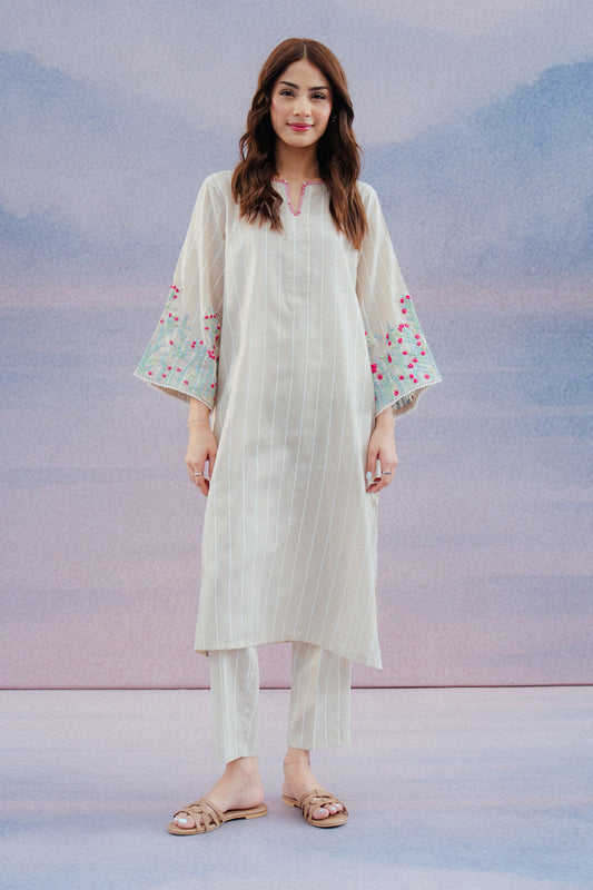 2 PIECE HAND EMBROIDERED YARN DYED SUIT (PRET)