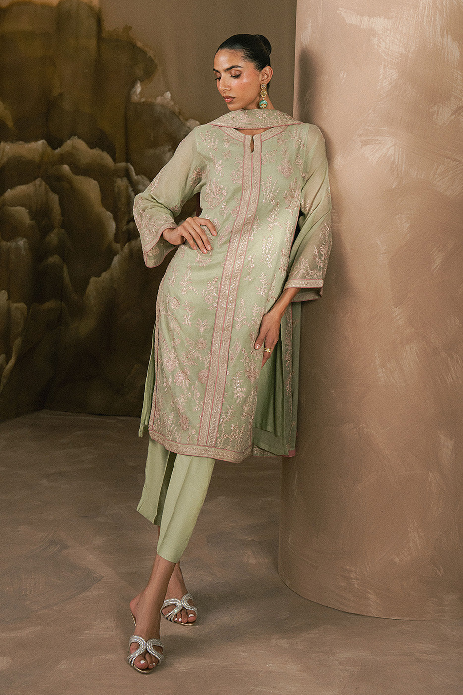 3 PIECE EMBROIDERED COTTON NET SUIT (LUXURY-PRET)