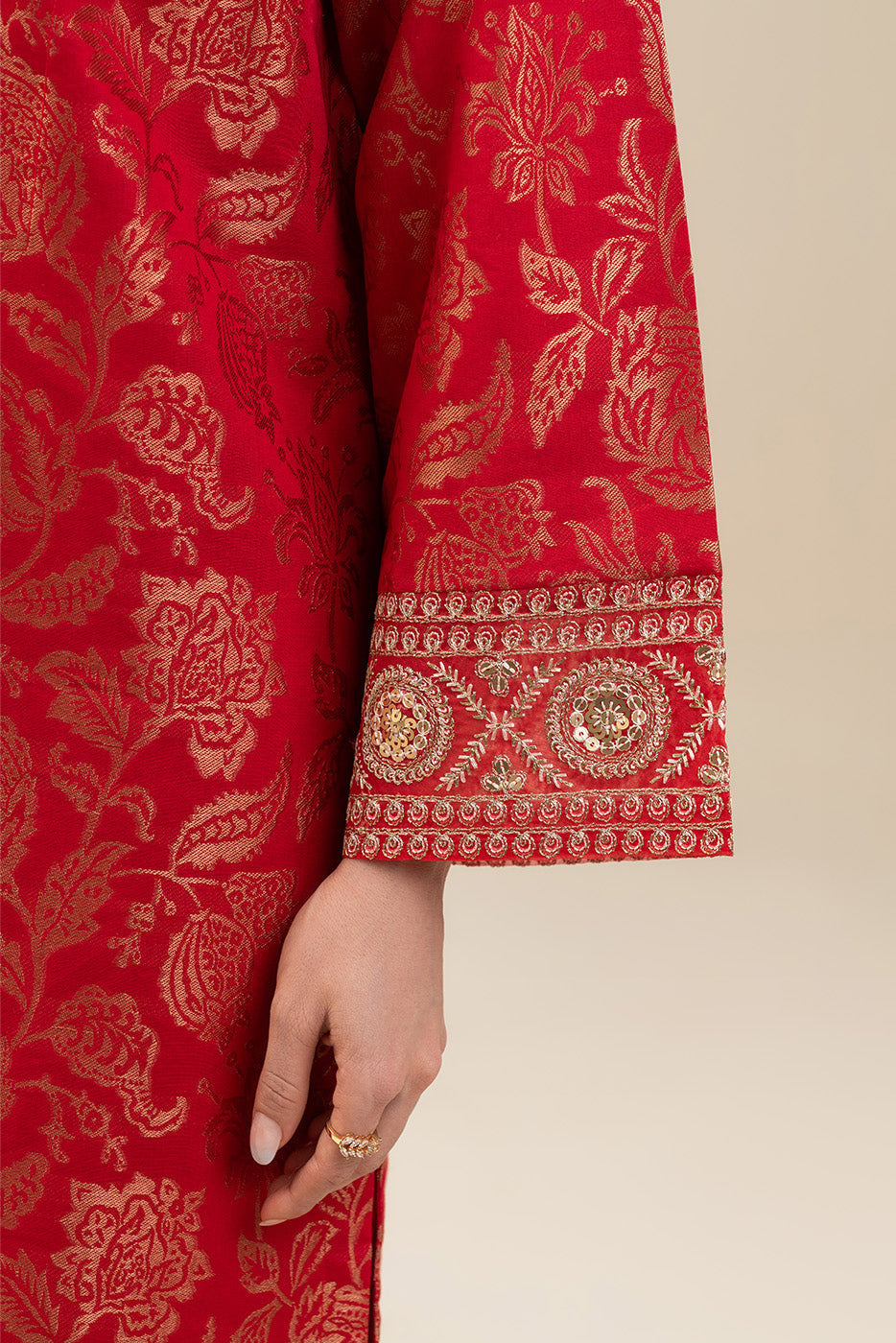 2 PIECE EMBROIDERED DANIER JACQUARD SUIT (PRET)