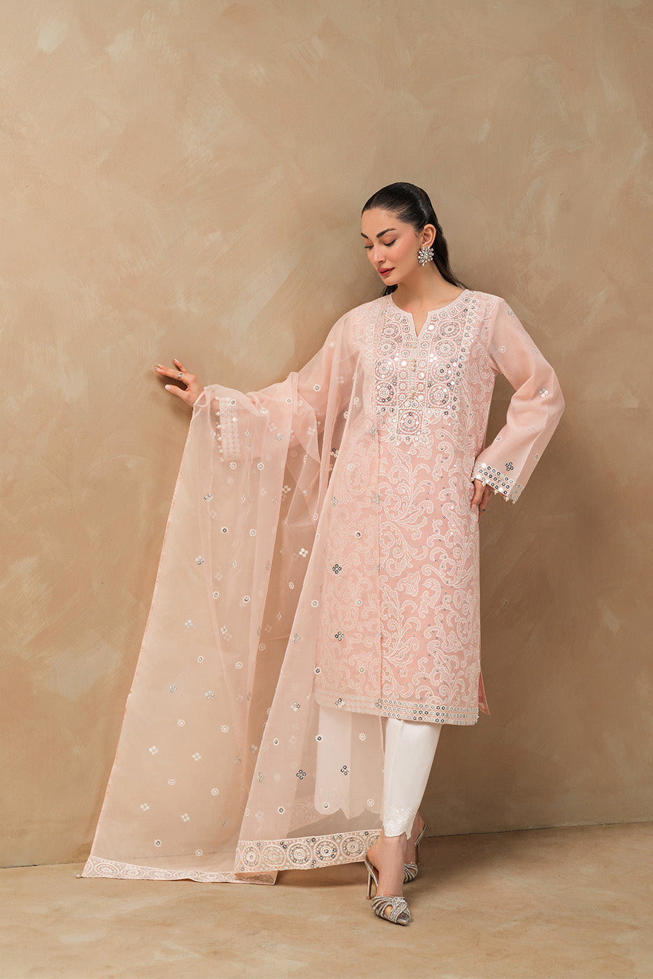 2 PIECE EMBROIDERED PAPER COTTON SUIT (LUXURY-PRET)
