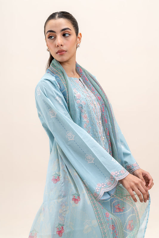 2 PIECE EMBROIDERED LAWN SUIT-BLUE FLAIR (UNSTITCHED)