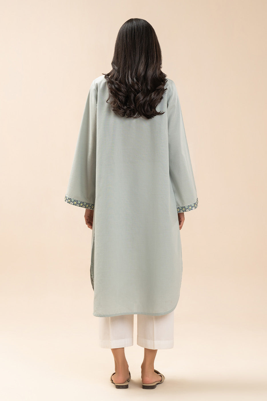 EMBROIDERED SLUB SHIRT (PRET)