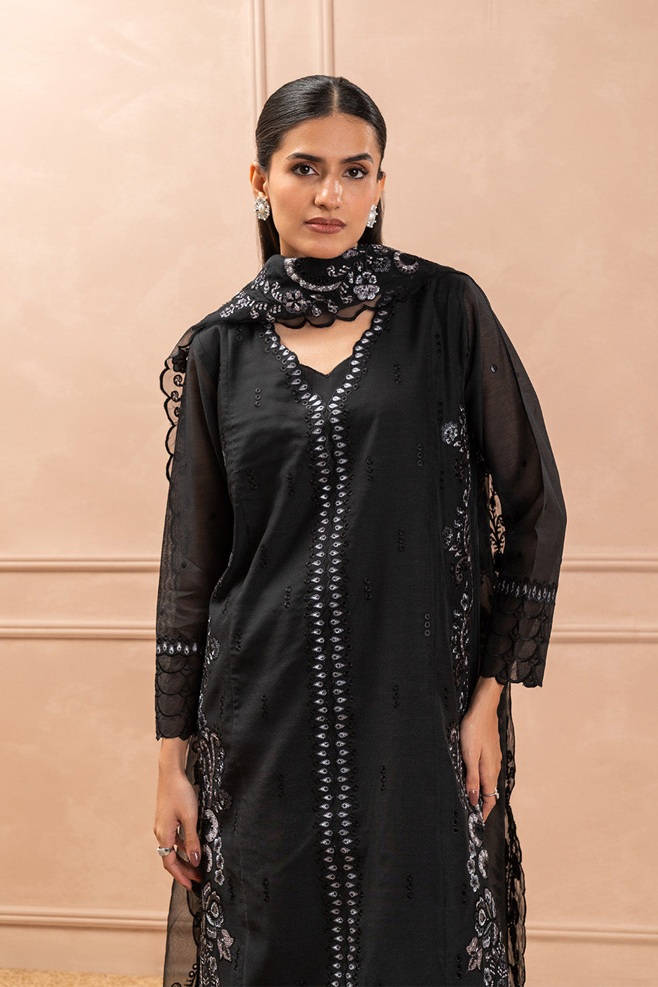 2 PIECE EMBROIDERED PAPER COTTON SUIT (LUXURY PRET)