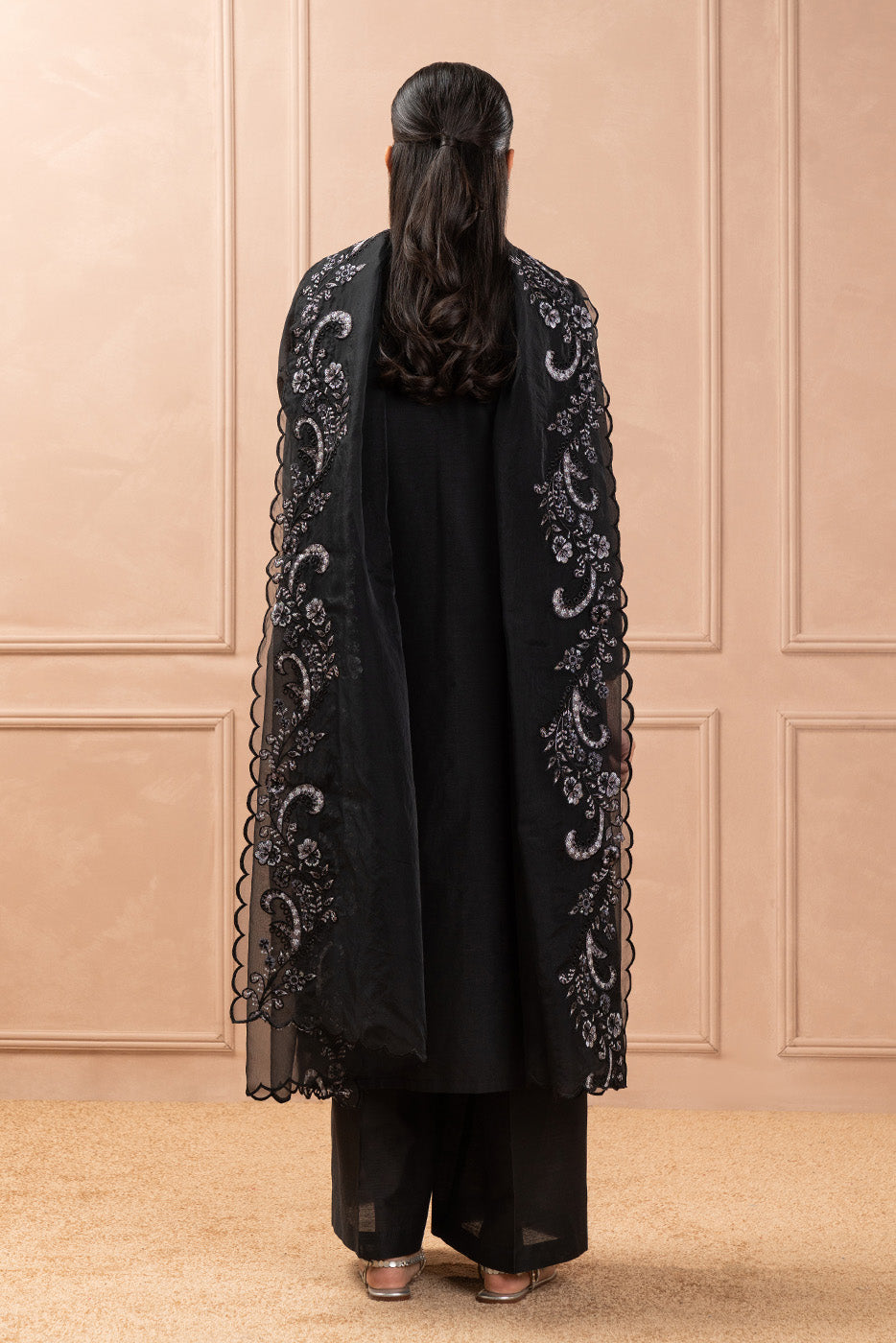 3 PIECE EMBROIDERED PAPER COTTON SUIT (LUXURY PRET)