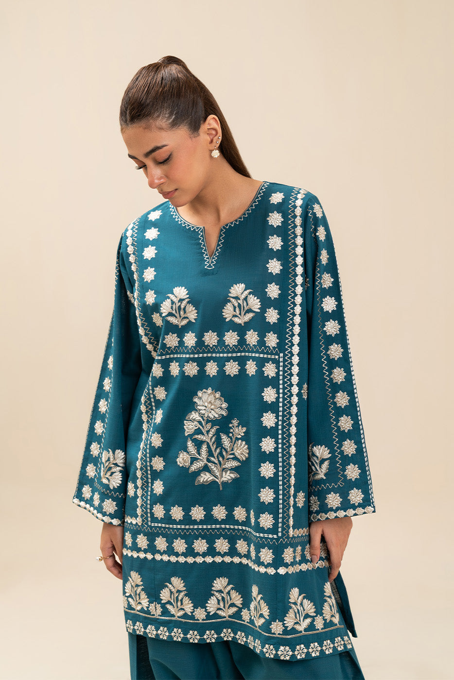2 PIECE EMBROIDERED TWO WAY SLUB SUIT (PRET)