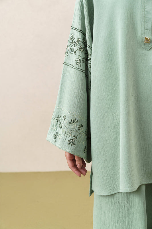2 PIECE EMBROIDERED POLY CREPE SUIT (FLOW)