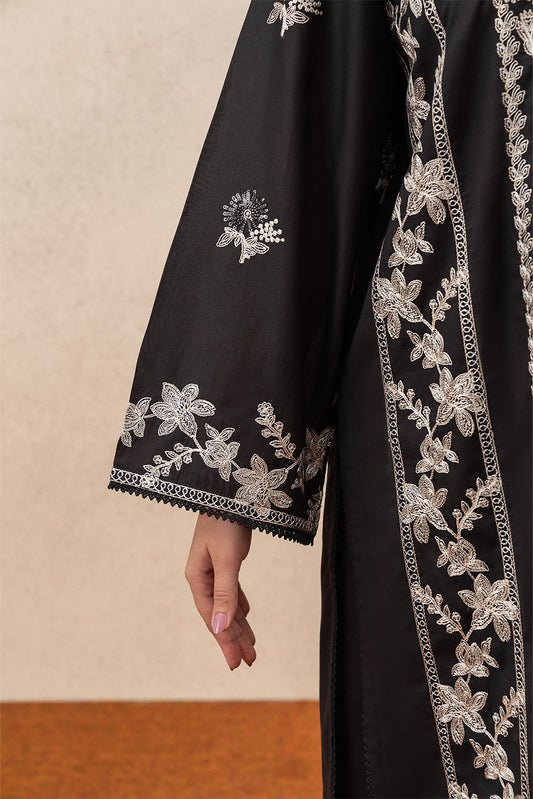 3 PIECE EMBROIDERED LAWN SUIT (PRET)