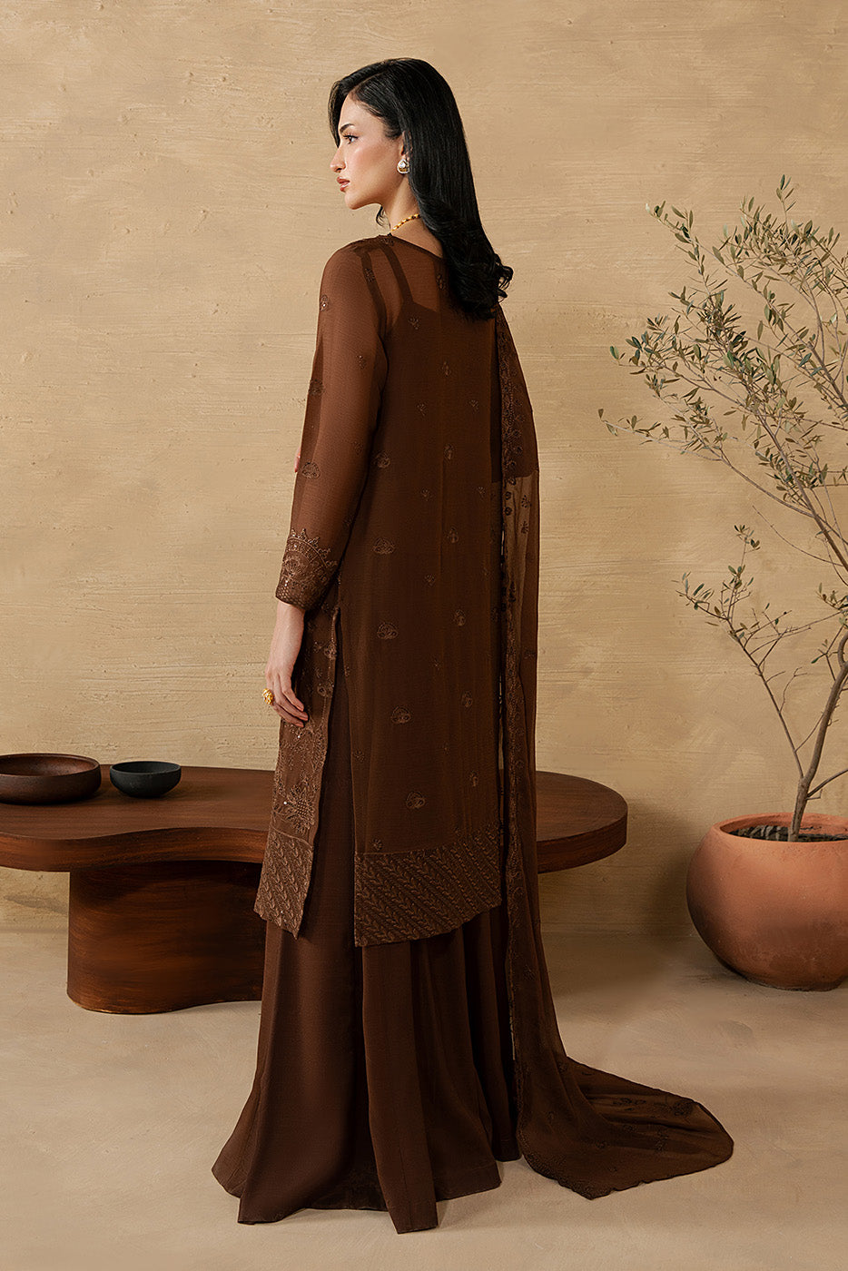 4 PIECE EMBROIDERED CHIFFON SUIT-MOCHA CRÈME (LUXURY UNSTITCHED)
