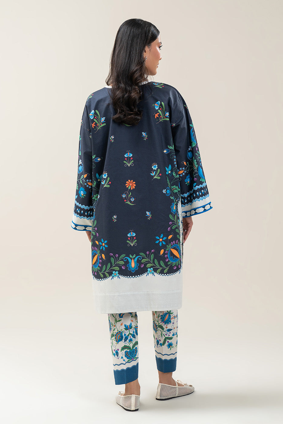 2 PIECE PRINTED COTTON VISCOSE SUIT (PRET)