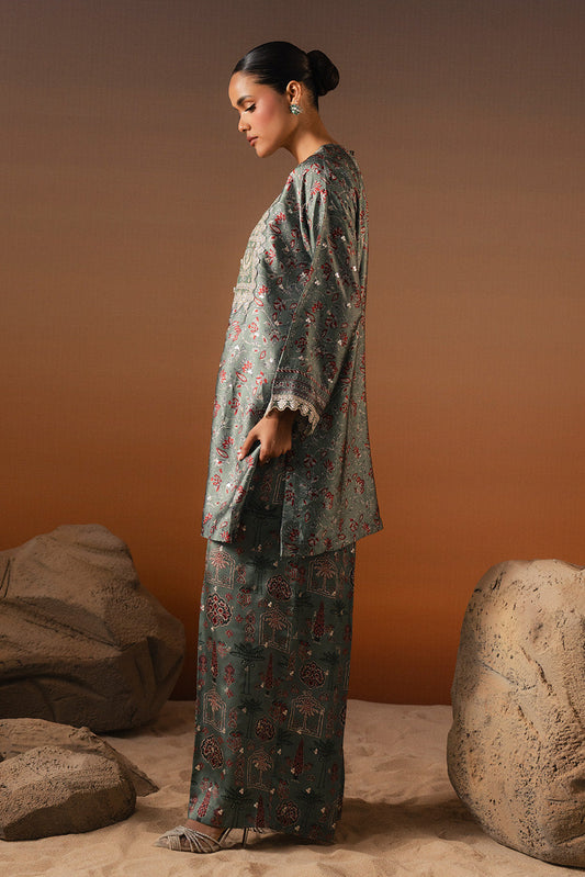 2 PIECE EMBROIDERED SHAMOZE SILK SUIT (LUXURY-PRET)