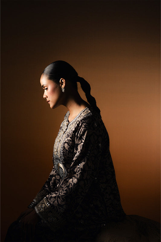 EMBROIDERED KHADDAR SHIRT (LUXURY PRET)