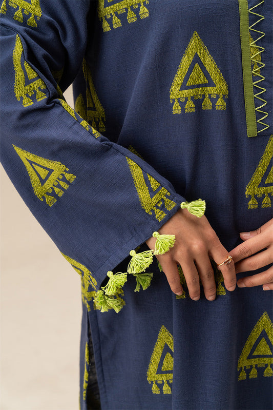 2 PIECE BASIC VELVET KHADDAR SUIT (PRET)