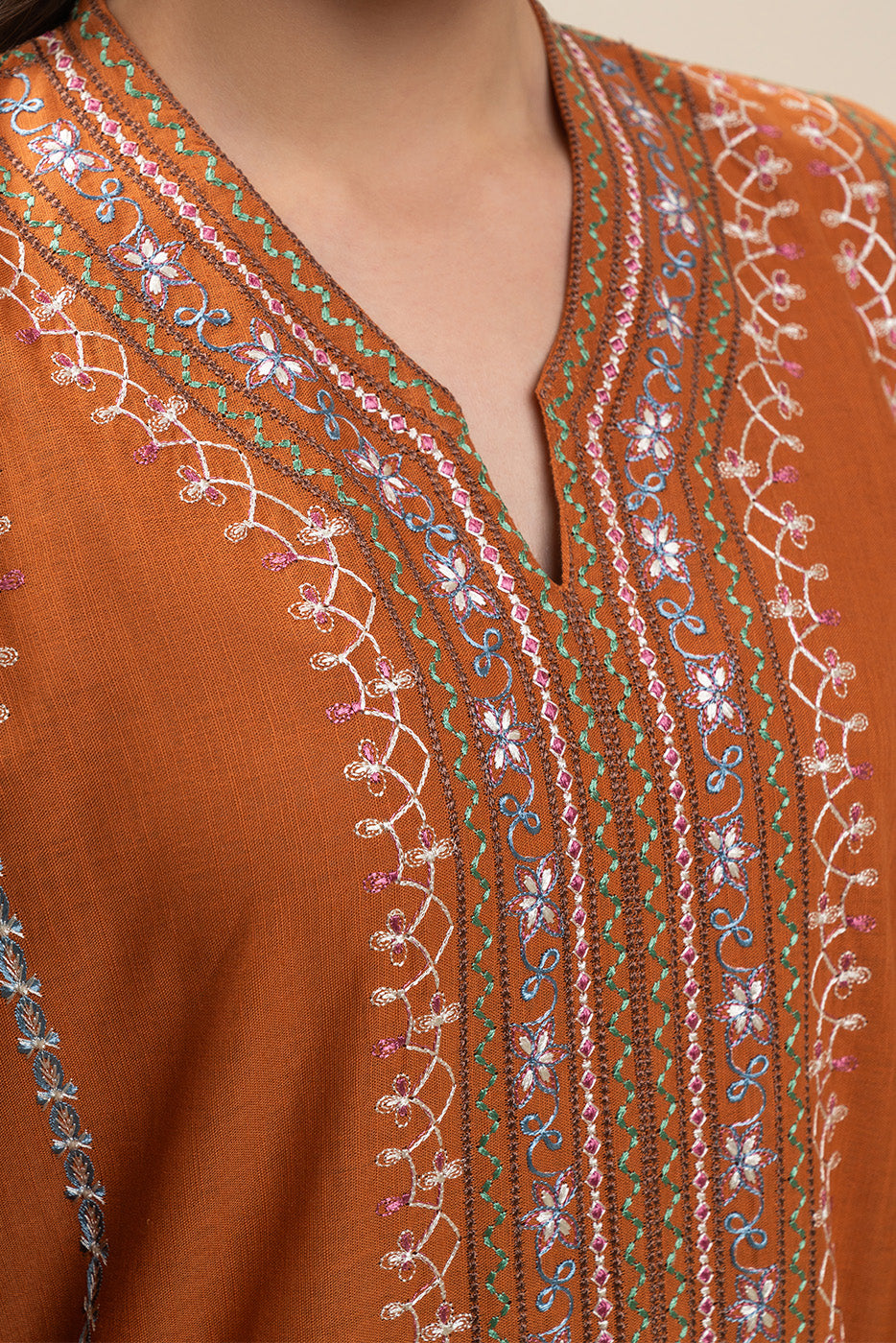 2 PIECE EMBROIDERED SLUB KHADDAR SUIT (PRET)