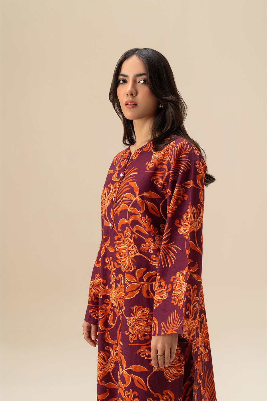 2 PIECE PRINTED KHADDAR SUIT (PRET)