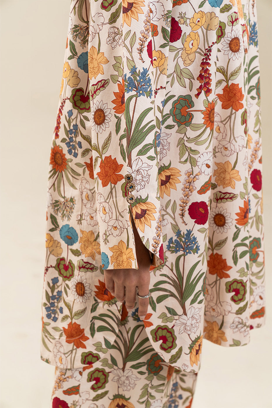 2 PIECE PRINTED COTTON VISCOSE SUIT (PRET)