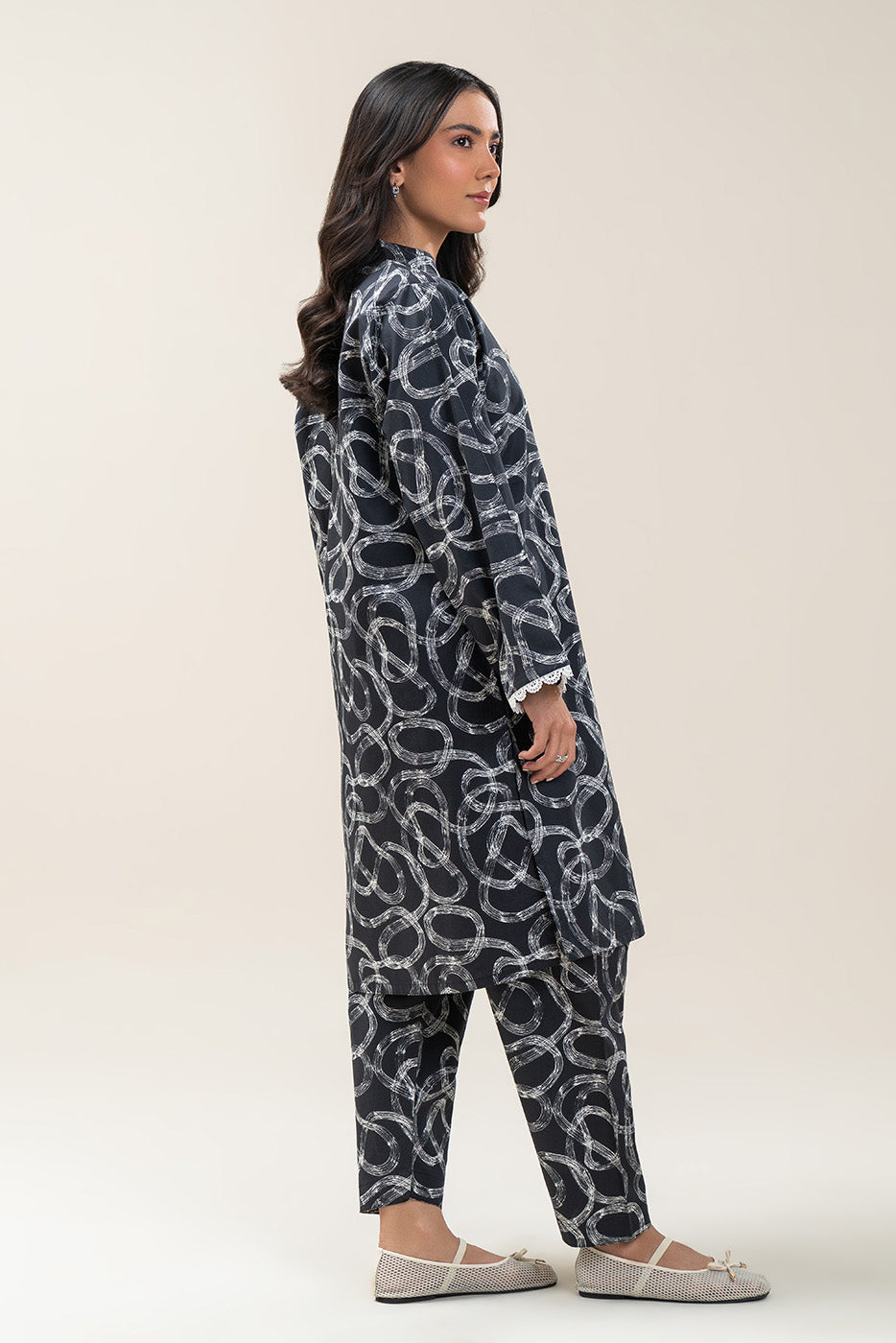 2 PIECE PRINTED COTTON VISCOSE SUIT (PRET)