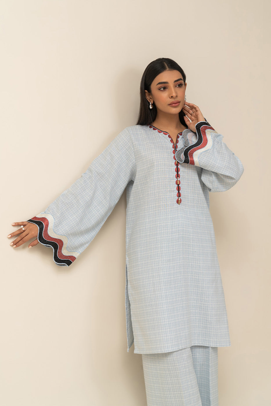 2 PIECE EMBROIDERED DOBBY SUIT (PRET)