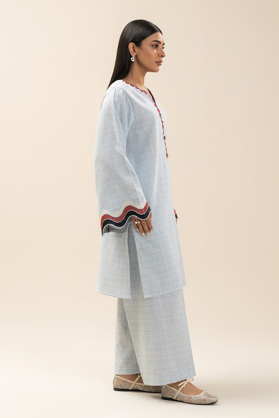 2 PIECE EMBROIDERED DOBBY SUIT (PRET)